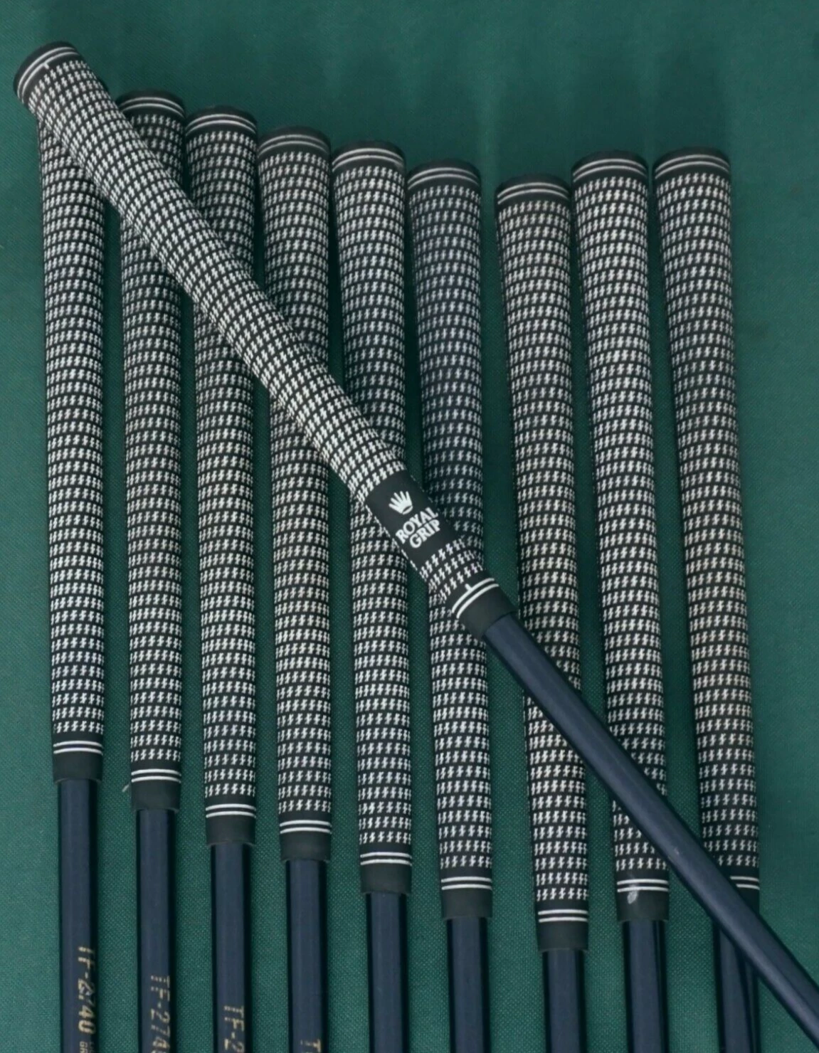 Set 10 X Mizuno Zephyr Irons 3-SW + F Wedge Extra Stiff Graphite Shafts - Image 5