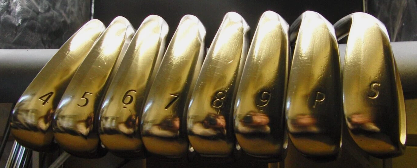Set Of 8 X Mizuno VACRA TI-FACE R-10 Irons 4-SW Regular Graphite Shafts - Image 4