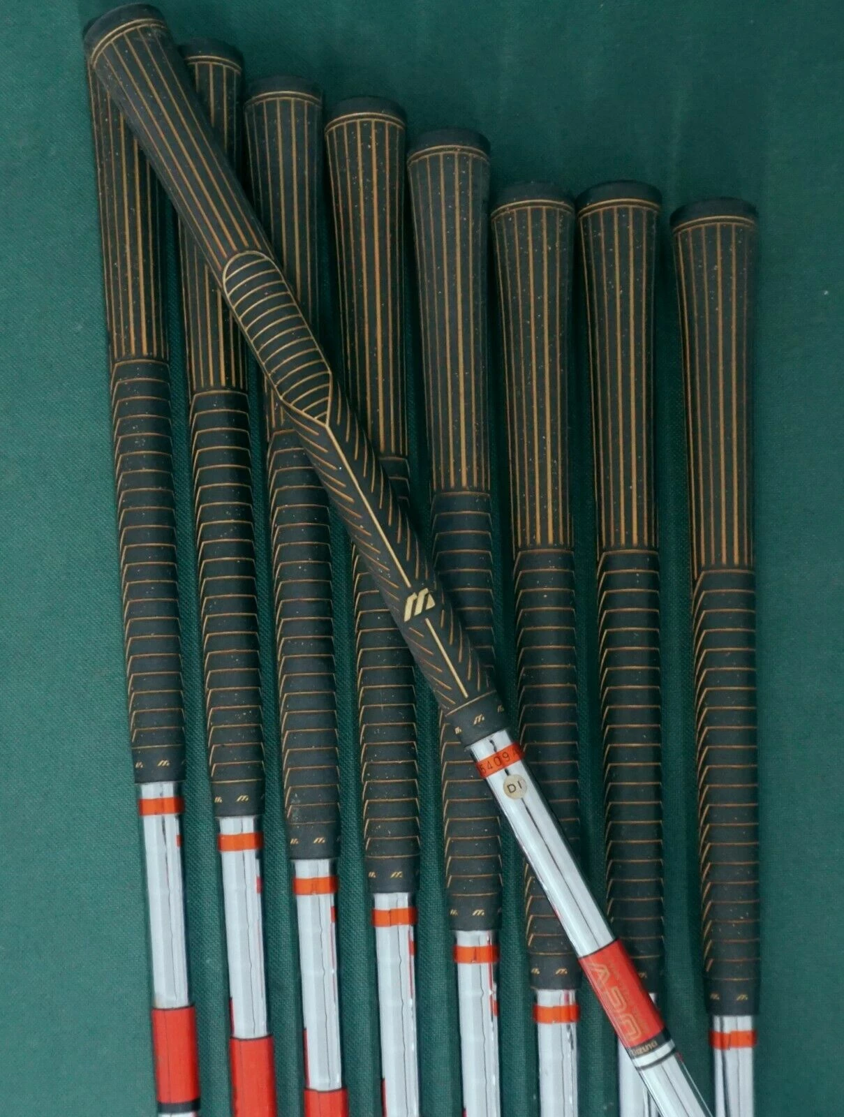 Collectors Set Of 9 X Mizuno Grand Monarch Irons 3-SW Regular Steel Shafts - Image 6