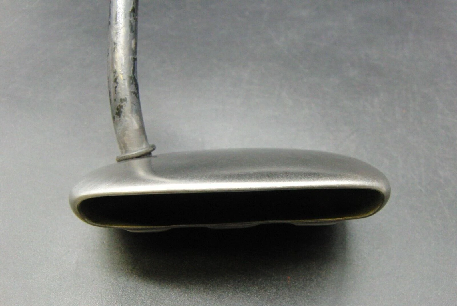 Vintage Mizuno 9300 Putter Graphite Shaft Length 91cm Mizuno Grip - Image 7