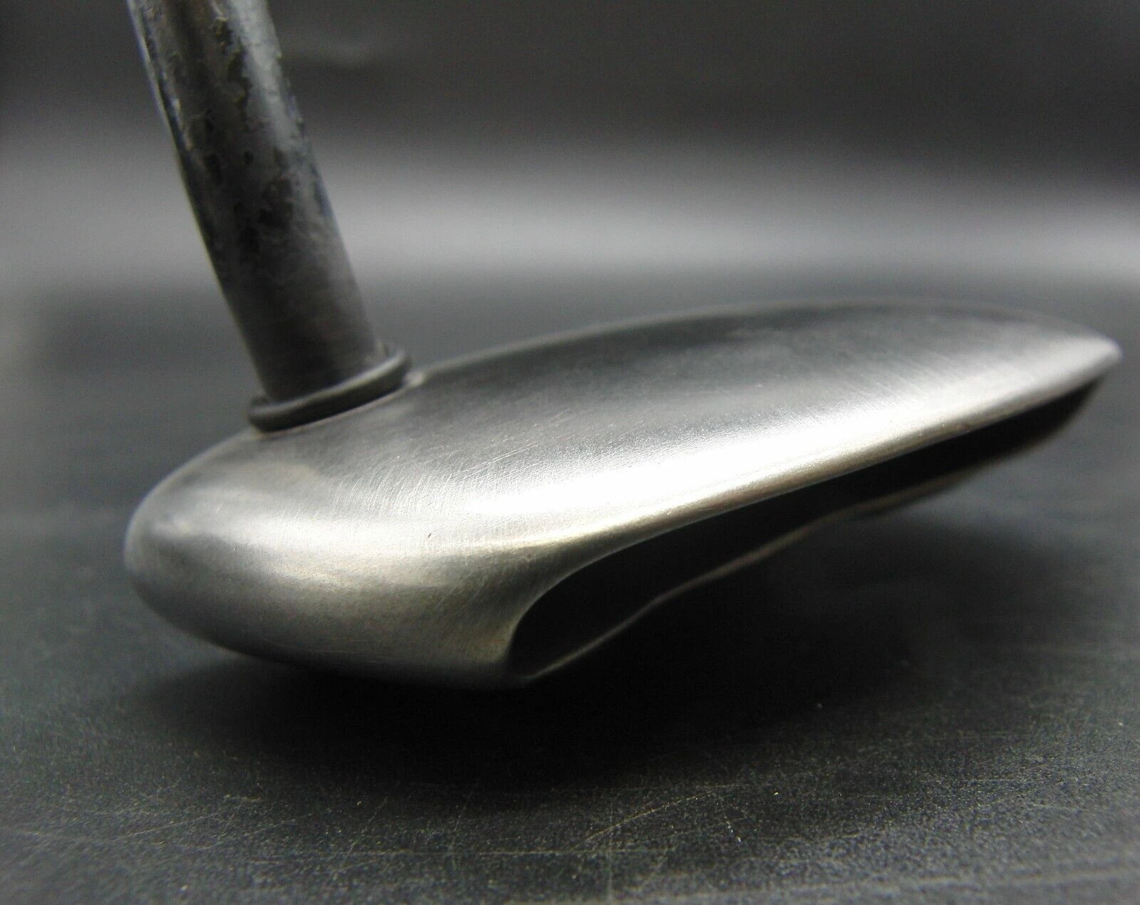 Vintage Mizuno 9300 Putter Graphite Shaft Length 91cm Mizuno Grip - Image 4